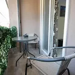 Apartman Emas